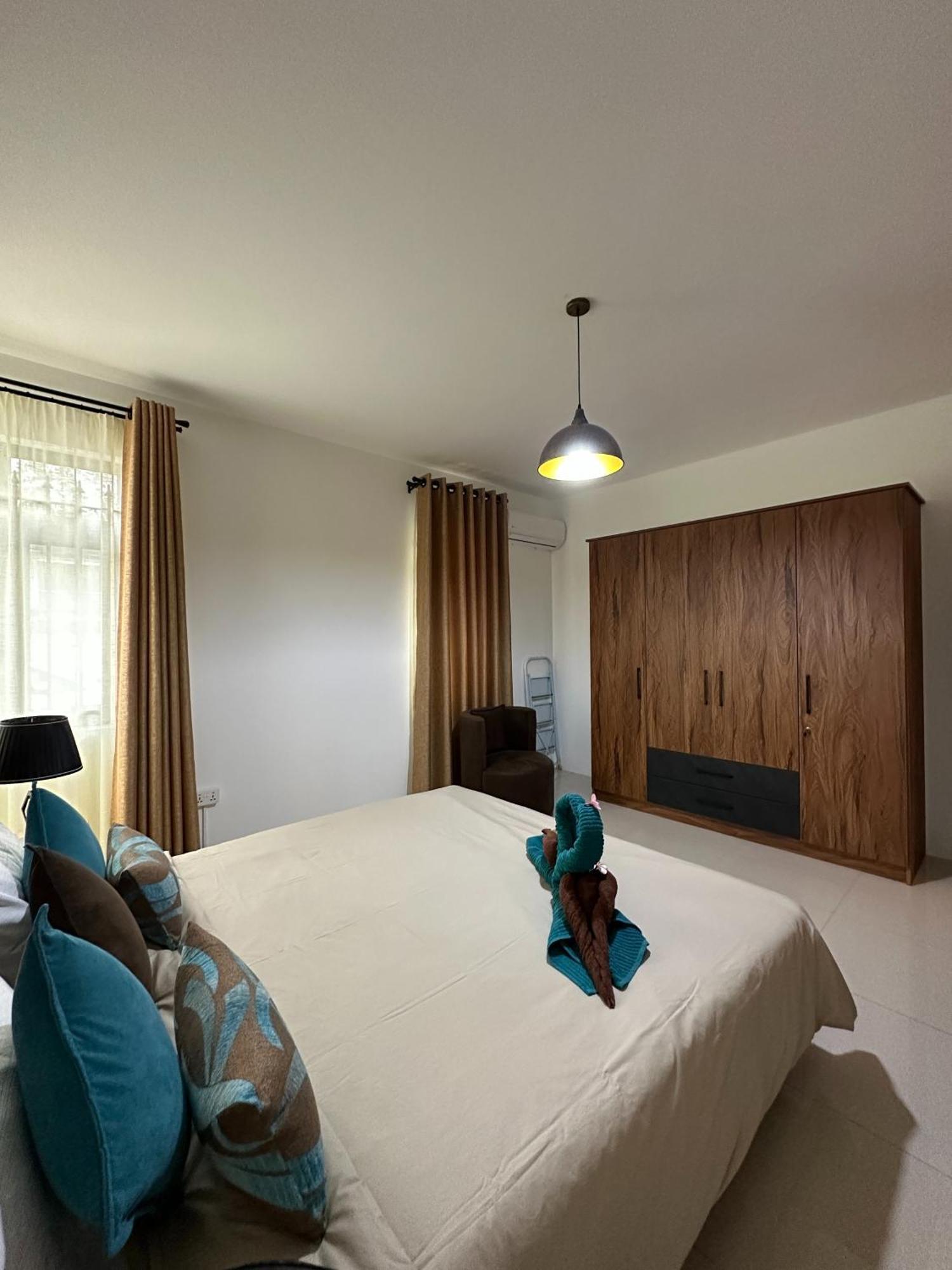 Seasand-Entire Luxury 3 Bd Condo - Close To Beach Flic-en-Flacq Eksteriør bilde